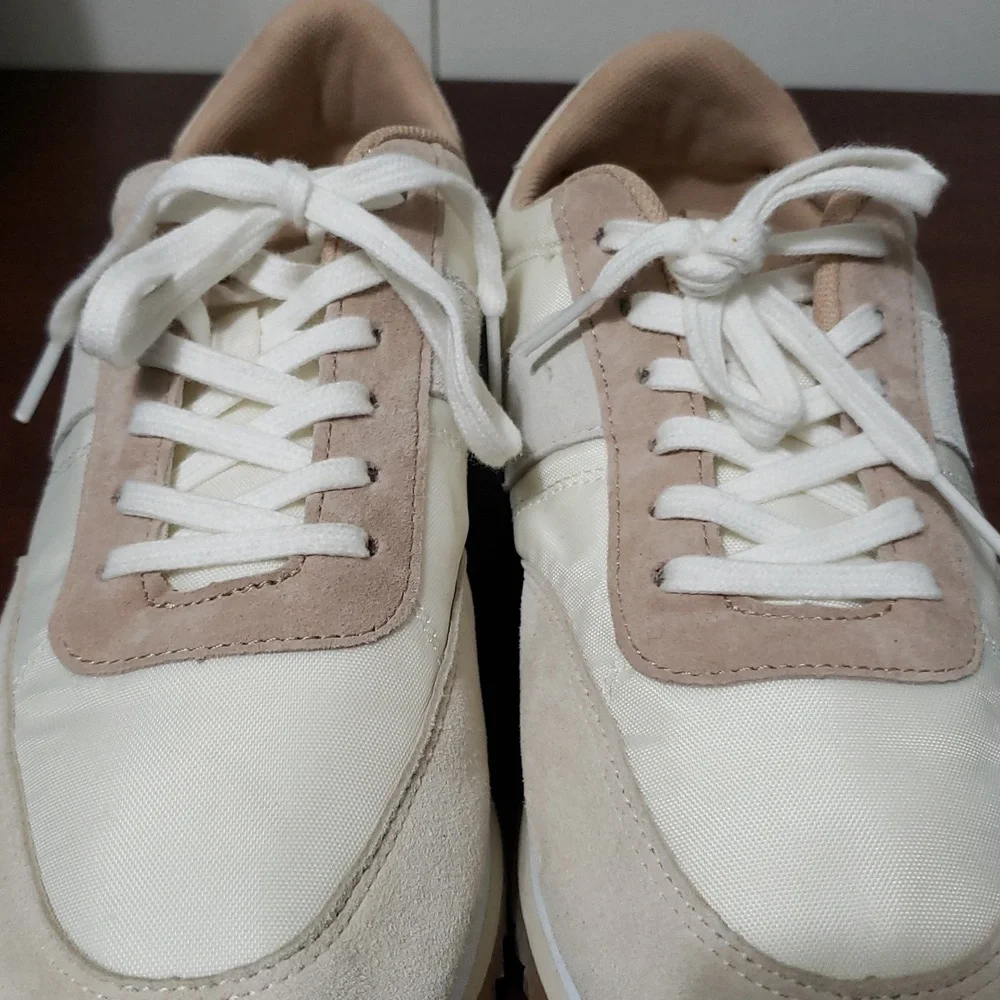 J.‎ Crew Trainer Colorblock  White and Tan Sneakers